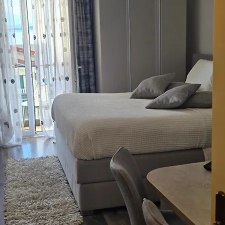 Apartment Iris Brela